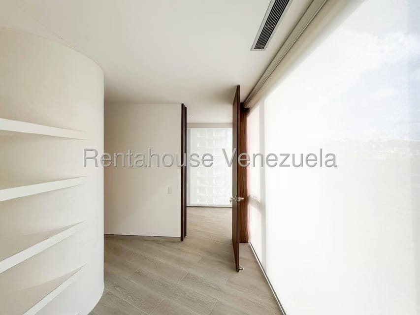 Apartamento (1 Nivel) en Venta en Las Mercedes, Distrito Metropolitano - 27