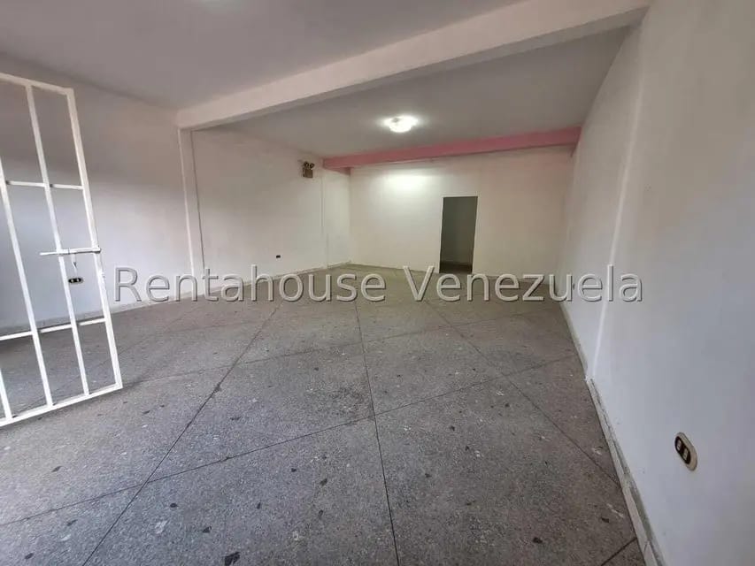 Casa (1 Nivel) en Venta en La Montanita, Lara - 35