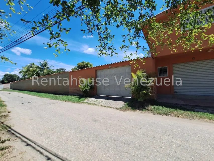 Casa (1 Nivel) en Venta en La Montanita, Lara - 41