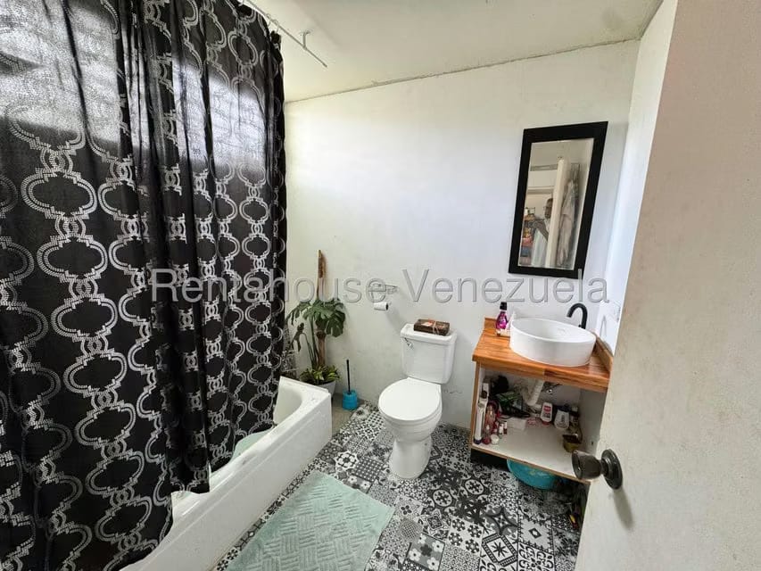 Apartamento (1 Nivel) en Venta en Santa Paula, Distrito Metropolitano - 24