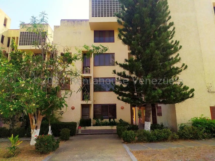 Apartamento (1 Nivel) en Venta en Los Canales de Rio Chico, Miranda - 2
