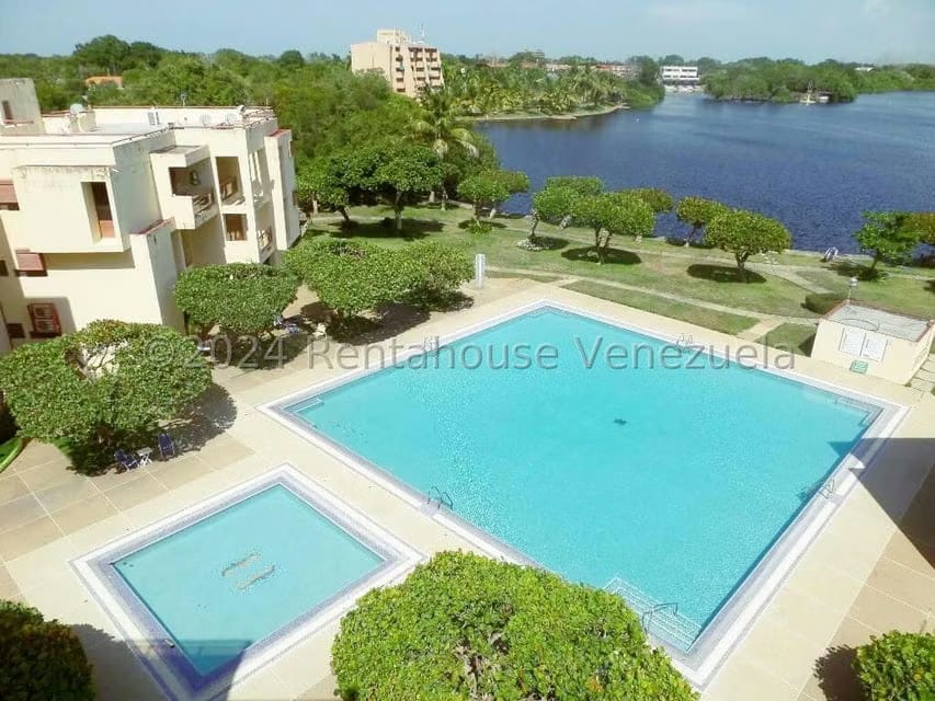 Apartamento (1 Nivel) en Venta en Los Canales de Rio Chico, Miranda - 12