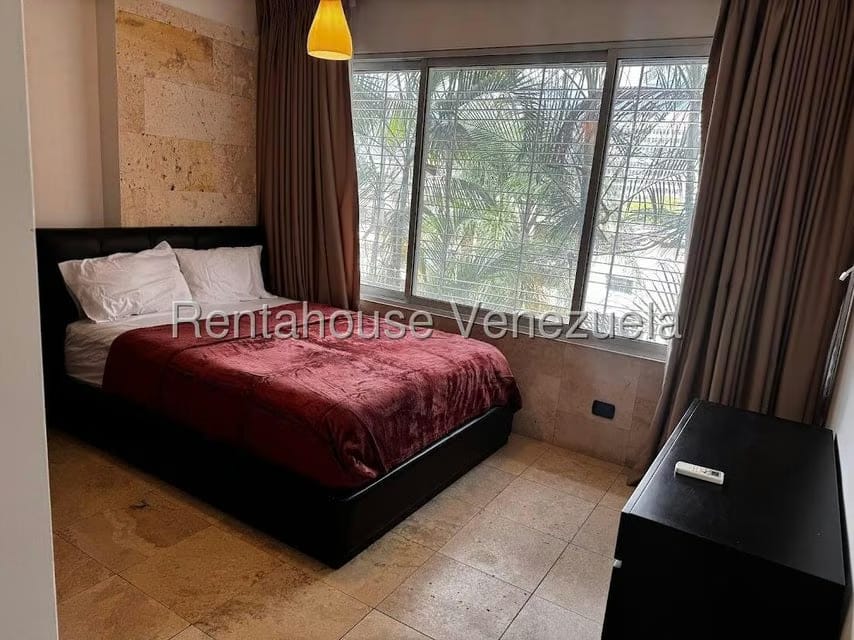 Apartamento (1 Nivel) en Alquiler en Lomas de Las Mercedes, Distrito Metropolitano - 20