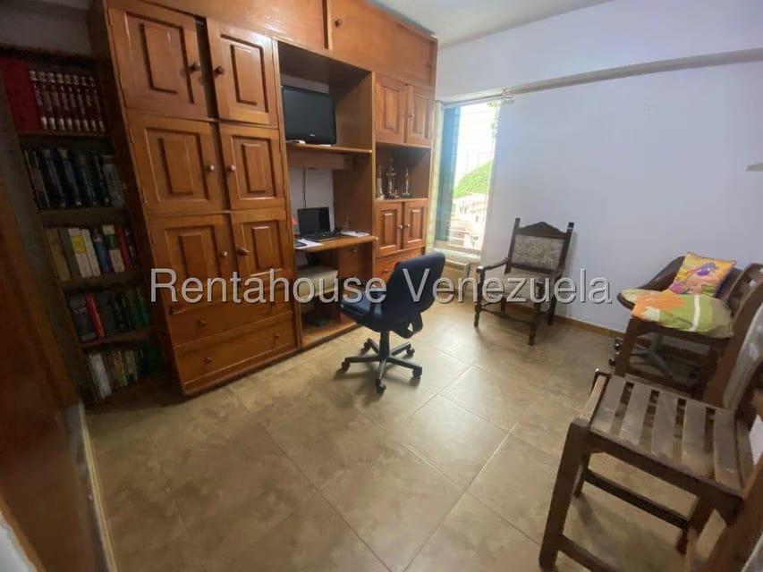 Apartamento (Duplex) en Venta en Santa Monica, Distrito Metropolitano - 15