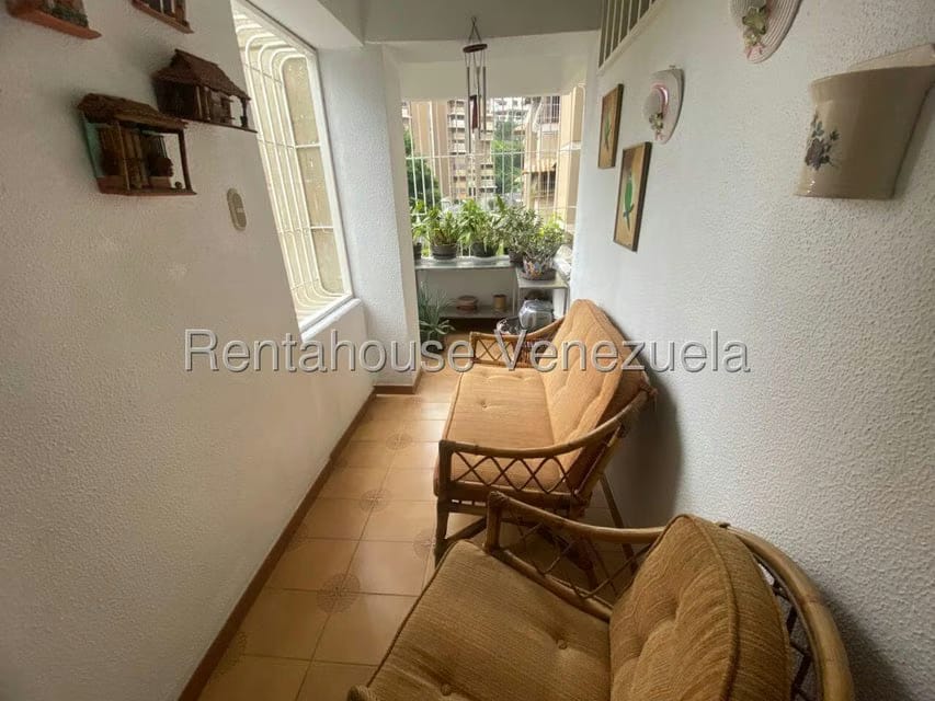 Apartamento (Duplex) en Venta en Santa Monica, Distrito Metropolitano - 6