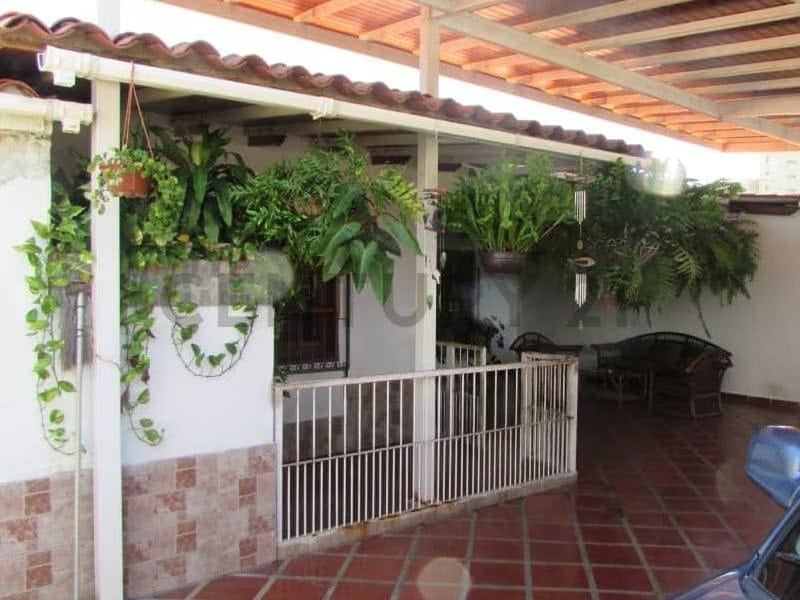 "Casa en Venta en Urb. Jorge Coll-Maneiro Isla de Margarita - Inversión Premium" - 3