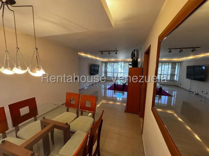 Apartamento (1 Nivel) en Venta en La Tahona, Distrito Metropolitano - 4