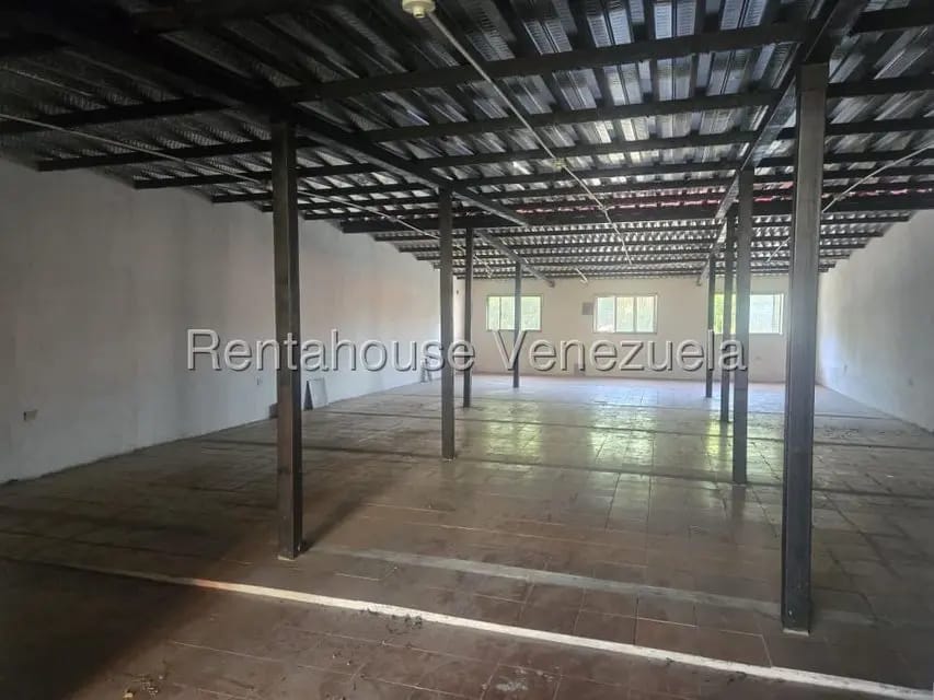 Comercial (Local Comercial) en Alquiler en Centro, Lara