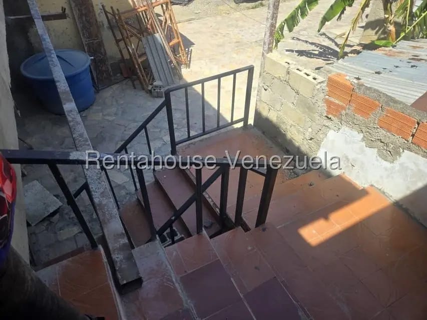 Comercial (Local Comercial) en Alquiler en Centro, Lara - 2
