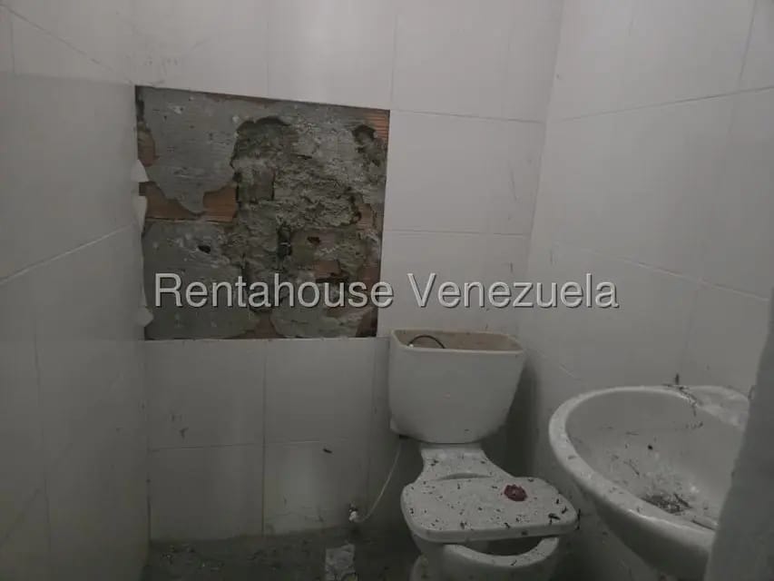 Comercial (Local Comercial) en Alquiler en Centro, Lara - 12