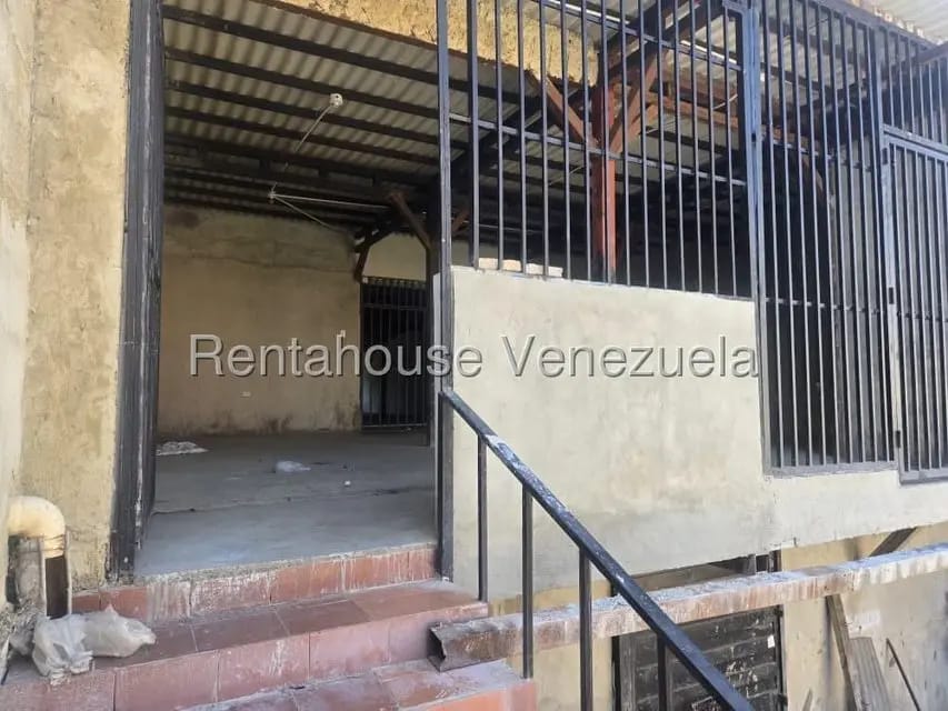 Comercial (Local Comercial) en Alquiler en Centro, Lara - 3