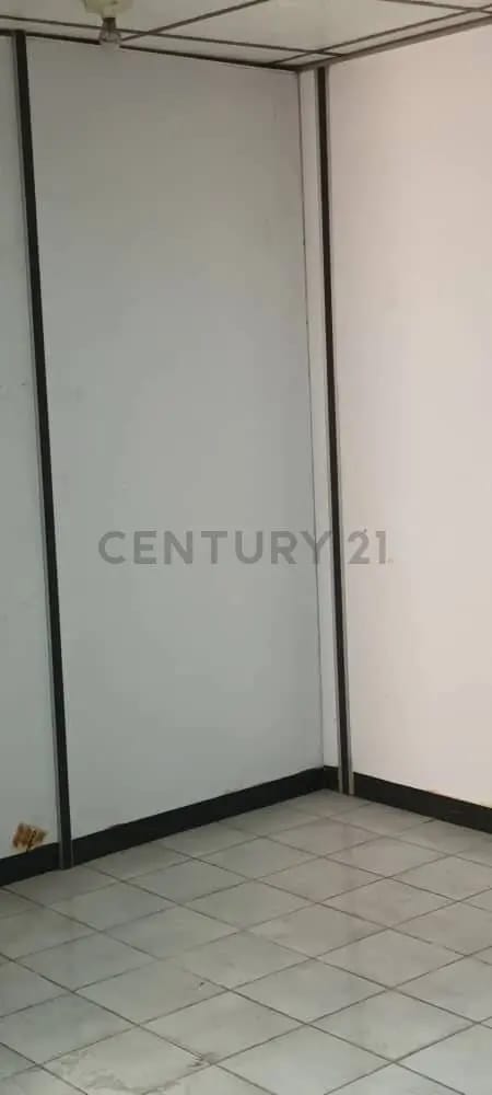 Oficina en Venta en CC Palo Verde Plaza de 53 m2 - 5