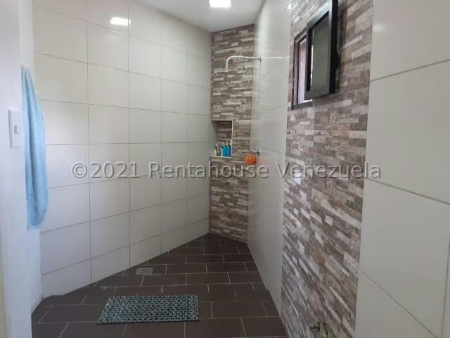 Casa (Multipes Niveles) en Venta en El Castillejo, Miranda - 38