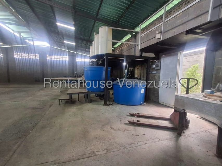 Comercial (Galpon - Deposito) en Venta en La Montanita, Lara - 11