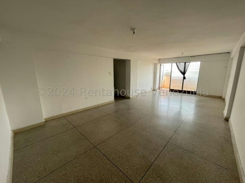Apartamento (1 Nivel) en Alquiler en Araure, Portuguesa - 4