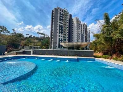 Lujoso y Confortable Apartamento en Venta en Macaracuay con Financiamiento