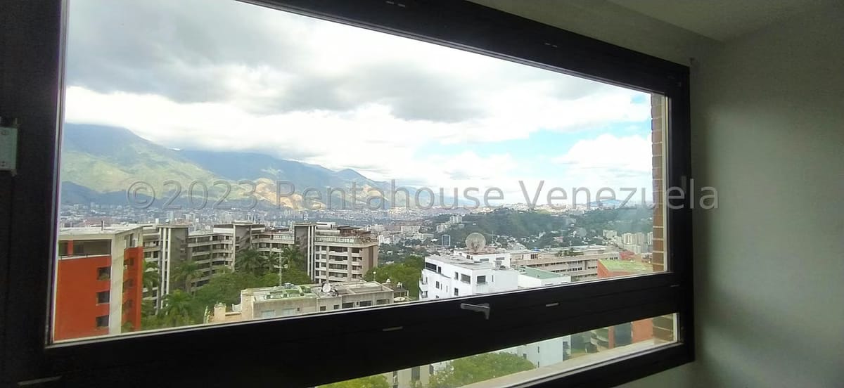 Apartamento (1 Nivel) en Venta en Colinas de Valle Arriba, Distrito Metropolitano - 24