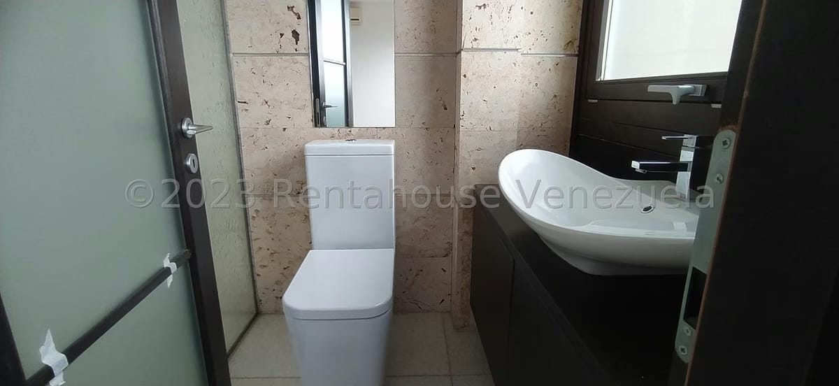 Apartamento (1 Nivel) en Venta en Colinas de Valle Arriba, Distrito Metropolitano - 28