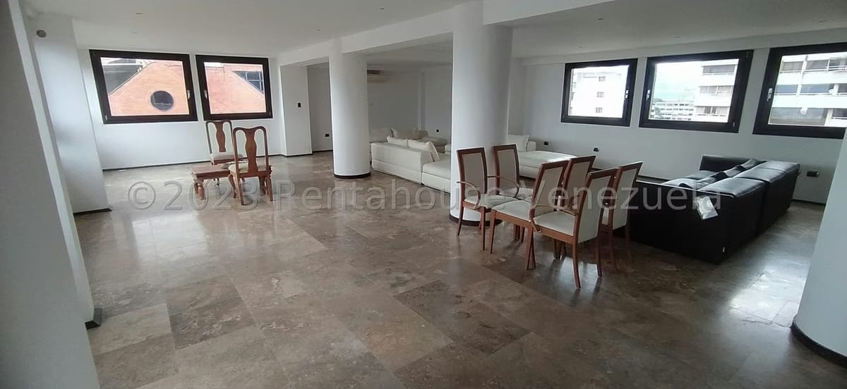 Apartamento (1 Nivel) en Venta en Colinas de Valle Arriba, Distrito Metropolitano - 4