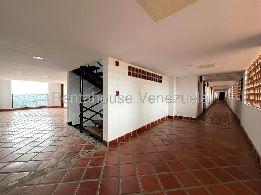Apartamento (1 Nivel) en Alquiler en Los Samanes, Distrito Metropolitano - 11