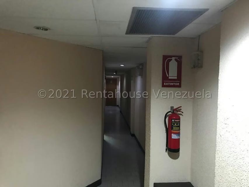 Comercial (Local Comercial) en Venta en Parroquia La Candelaria, Distrito Metropolitano - 8