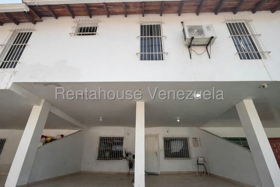 Townhouse (1 Nivel) en Venta en El Limon, Aragua - 3