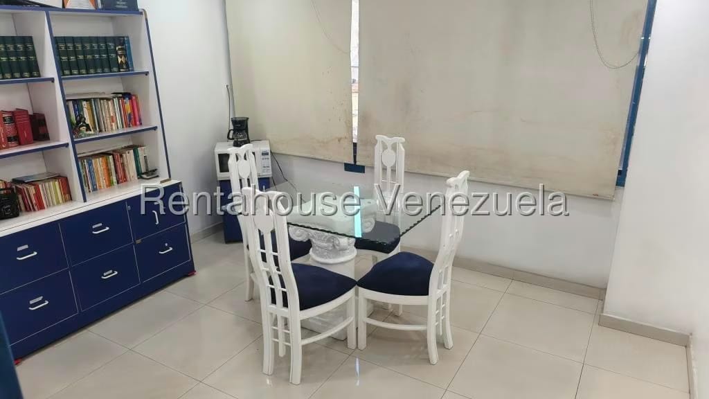 Comercial (Oficina) en Venta en Parroquia La Candelaria, Distrito Metropolitano - 10