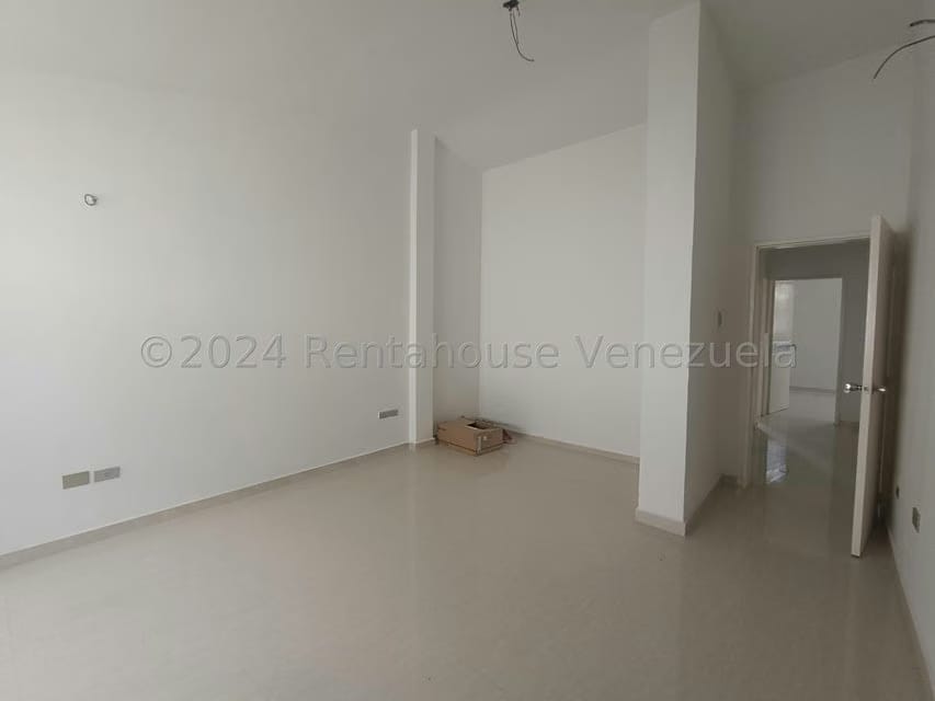 Casa (Duplex) en Venta en El Castaño (Zona Privada), Aragua - 15