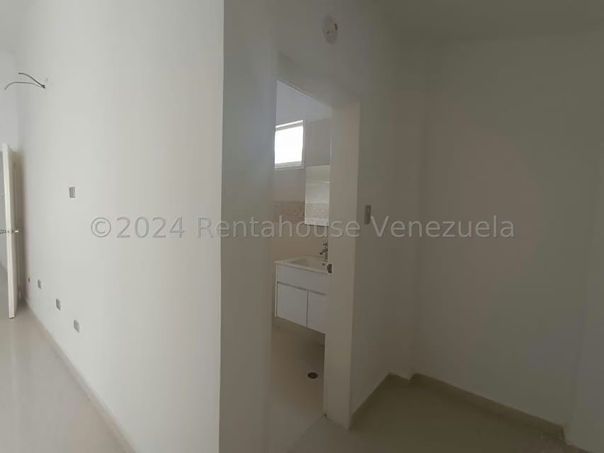 Casa (Duplex) en Venta en El Castaño (Zona Privada), Aragua - 18