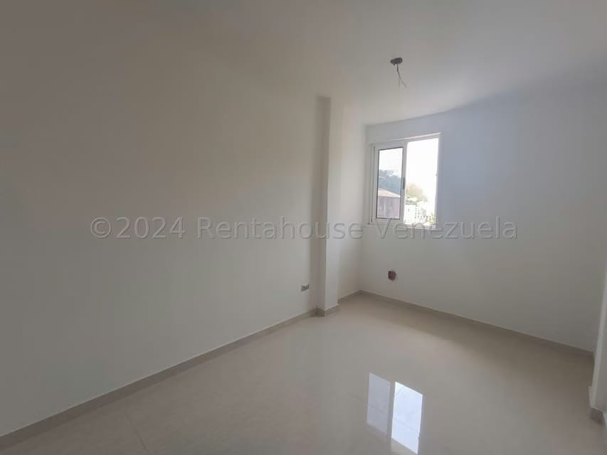Casa (Duplex) en Venta en El Castaño (Zona Privada), Aragua - 23