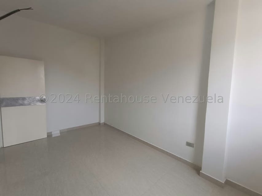 Casa (Duplex) en Venta en El Castaño (Zona Privada), Aragua - 25