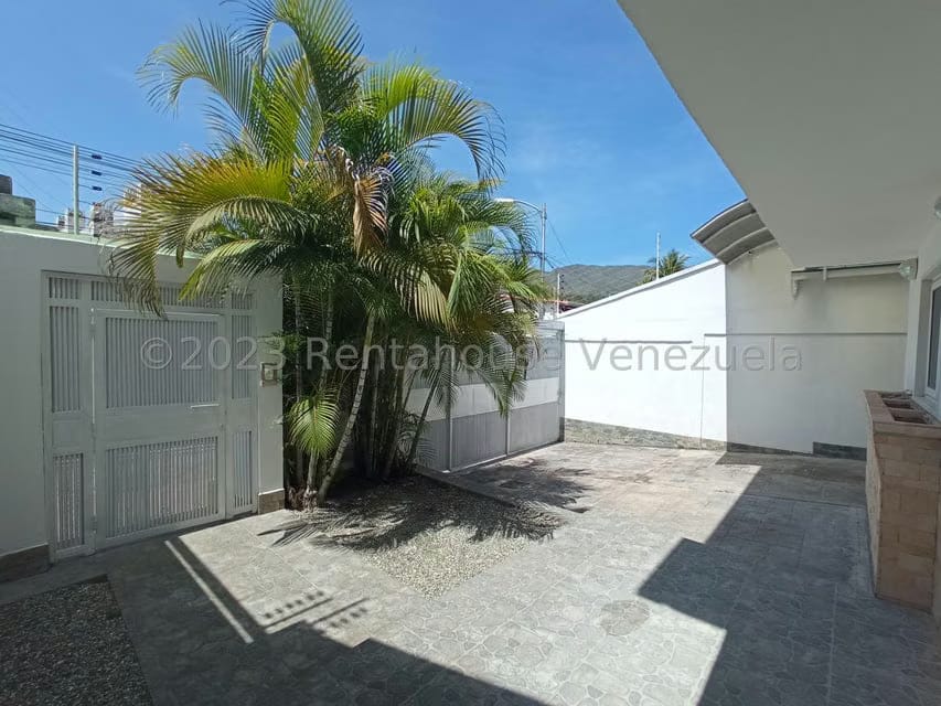 Casa (Duplex) en Venta en El Castaño (Zona Privada), Aragua - 42