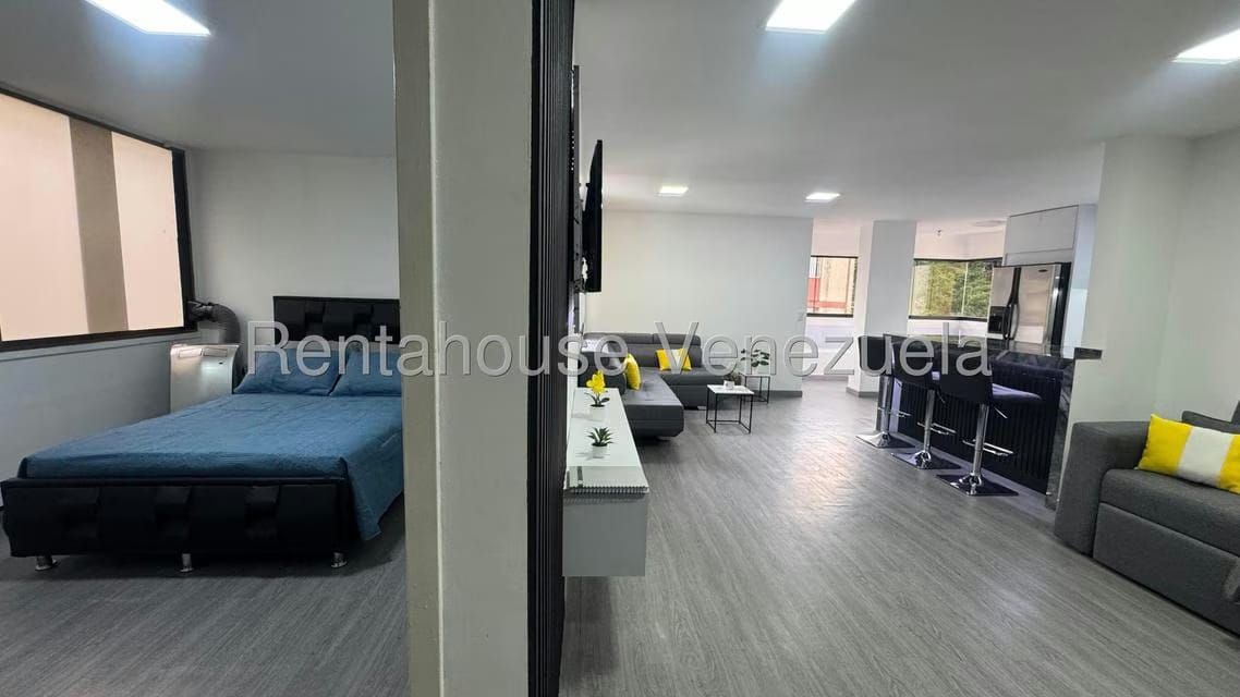 Apartamento (1 Nivel) en Alquiler en Colinas de Bello Monte, Distrito Metropolitano - 22