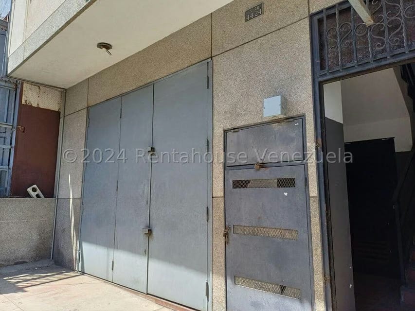 Comercial (Edificio) en Venta en Catia, Distrito Metropolitano - 10