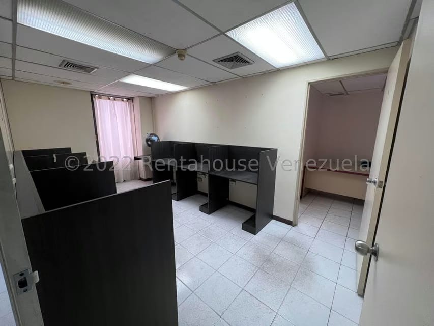Comercial (Oficina) en Venta en La Urbina, Distrito Metropolitano - 5