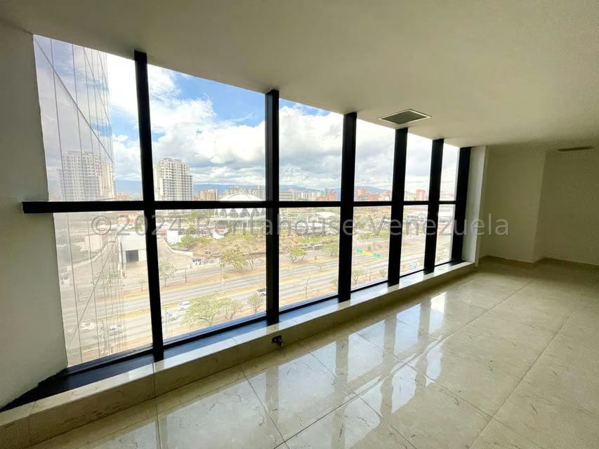 Comercial (Oficina) en Venta en Zona Este, Lara - 14