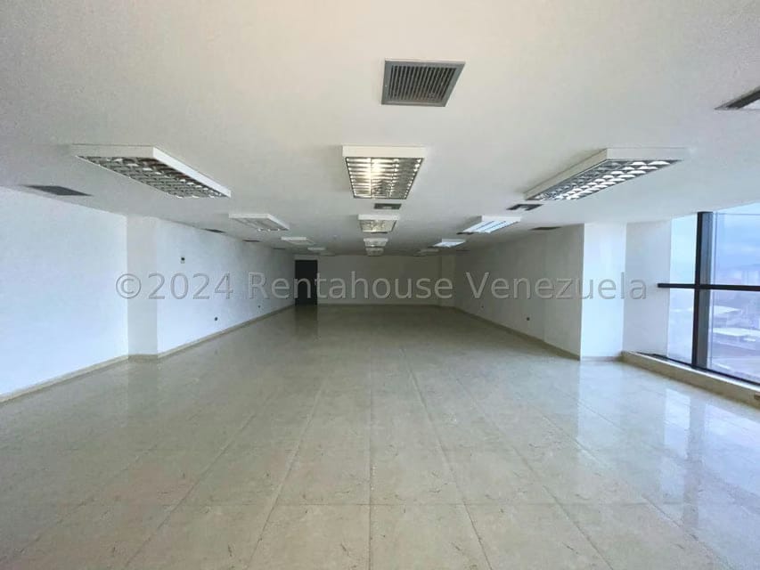 Comercial (Oficina) en Venta en Zona Este, Lara - 22