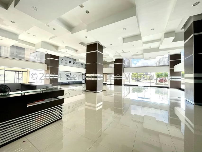 Comercial (Oficina) en Venta en Zona Este, Lara - 5