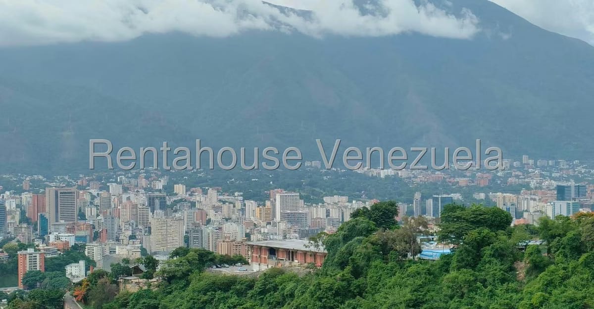 Apartamento (1 Nivel) en Alquiler en Colinas de Bello Monte, Distrito Metropolitano - 2