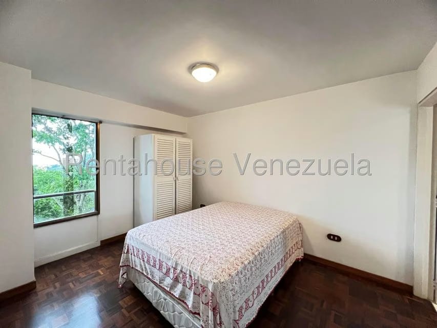 Apartamento (1 Nivel) en Alquiler en Colinas de Bello Monte, Distrito Metropolitano - 19
