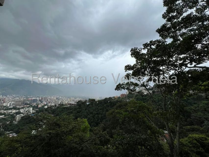 Apartamento (1 Nivel) en Alquiler en Colinas de Bello Monte, Distrito Metropolitano - 20