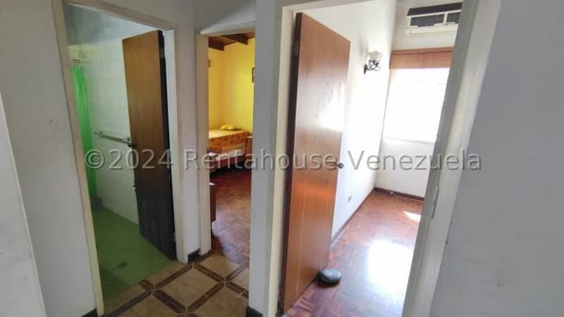 Casa (Multipes Niveles) en Venta en El Llanito, Distrito Metropolitano - 35