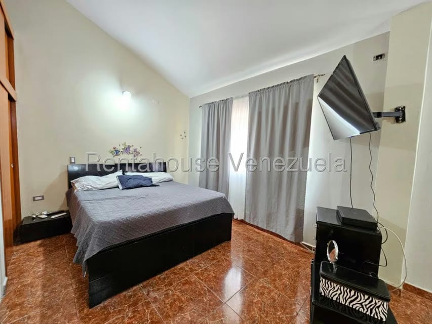 Casa (Duplex) en Venta en Bolivar, Aragua - 28