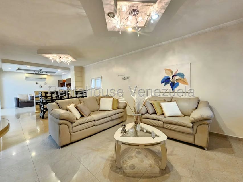 Casa (Duplex) en Venta en Bolivar, Aragua - 8