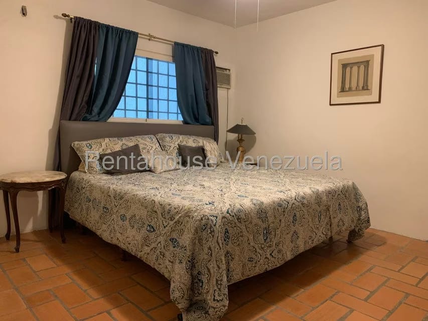 Townhouse (Multiples Niveles) en Venta en Santa Ines, Distrito Metropolitano - 16