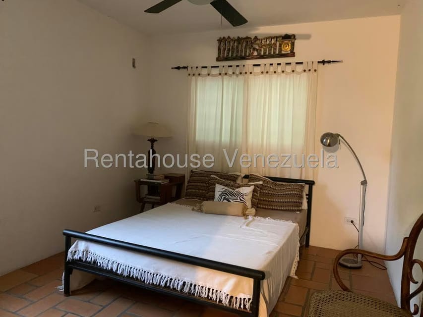 Townhouse (Multiples Niveles) en Venta en Santa Ines, Distrito Metropolitano - 19