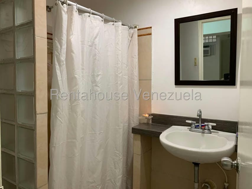 Townhouse (Multiples Niveles) en Venta en Santa Ines, Distrito Metropolitano - 26