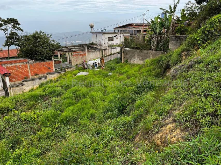 Terreno (Finca) en Venta en El Junquito, Distrito Metropolitano - 24