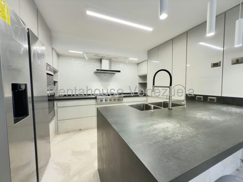 Apartamento (1 Nivel) en Venta en Los Samanes, Distrito Metropolitano - 20