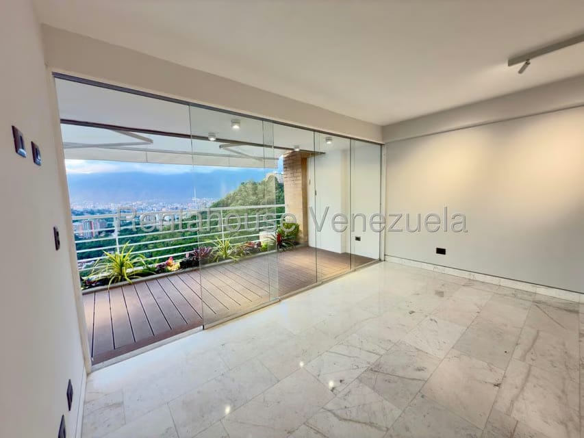 Apartamento (1 Nivel) en Venta en Los Samanes, Distrito Metropolitano - 3